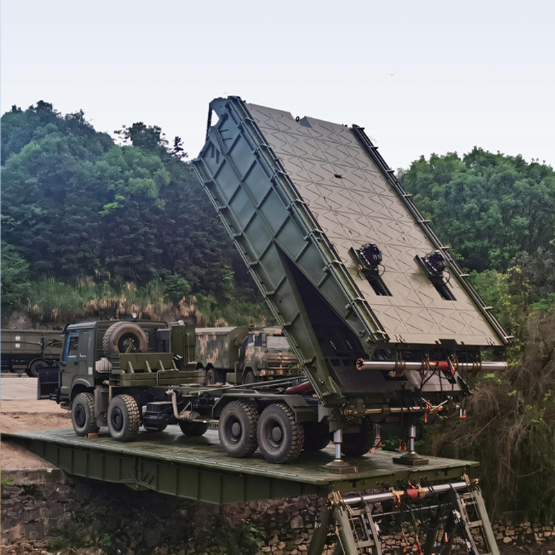 HZ68 tactical bridge with dozer blade